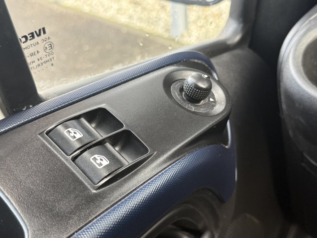 Iveco Daily 35s14 2.3 410 open laadbak | nl-auto | 1e eigenaar | l4.50 x b2