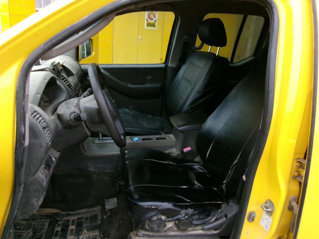 Nissan Navara 2.5 dci dubb.cab. (lees tekst!!)