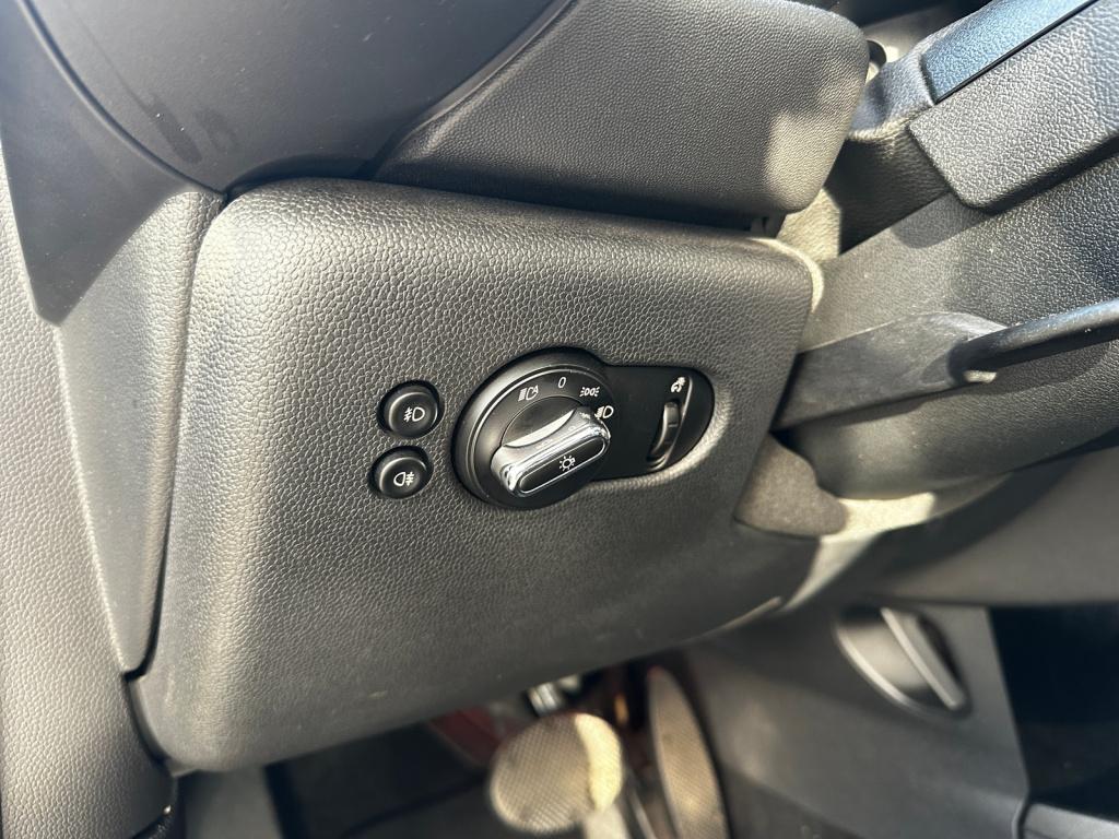 Mini Cooper mini 2.0 sd chili serious business pano | leder | navi | led | 