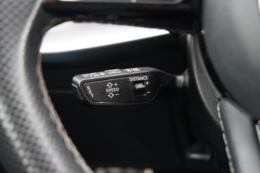 Audi A3 sportback 40 tfsi e s edition 204pk s-tronic