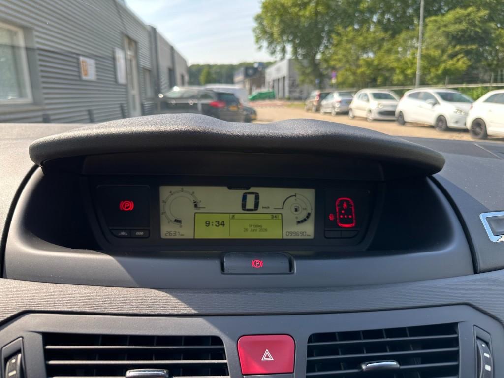 Citroen C4 Picasso 1.6 vti tendance trekhaak pdc airco