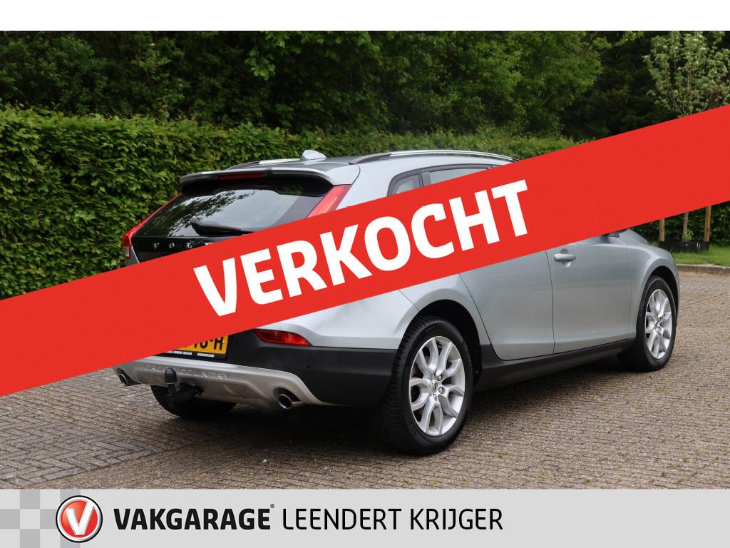 Volvo V40 cross country 2.0 t3 momentum|trekhaak|volledig rijklaar|12 maand