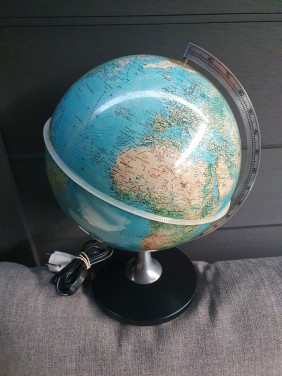Jaren 60 Eerste Nederlandsche Globe Industrie Zwolle zeer nette staat..