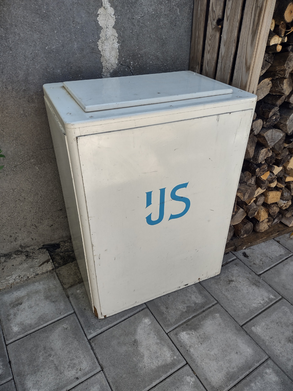 Prachtige vintage ijs koelkast! Retro ijsjes kast! Isolatie.