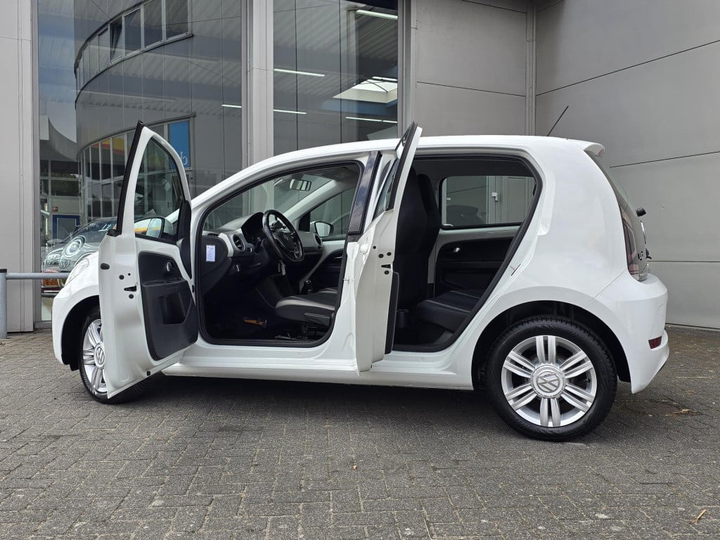 Volkswagen UP! 1.0 bmt high up!