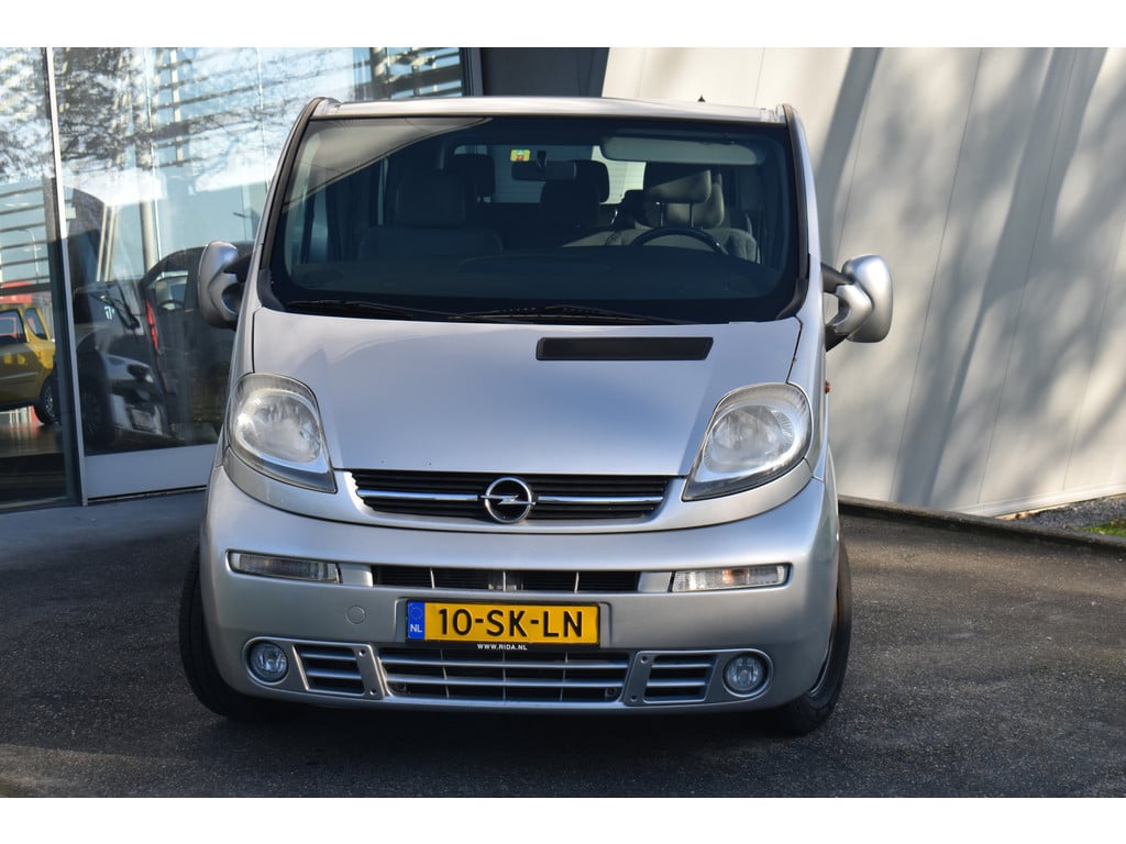 Opel Vivaro 2.5cdti | rolstoelbus | 9 persoons