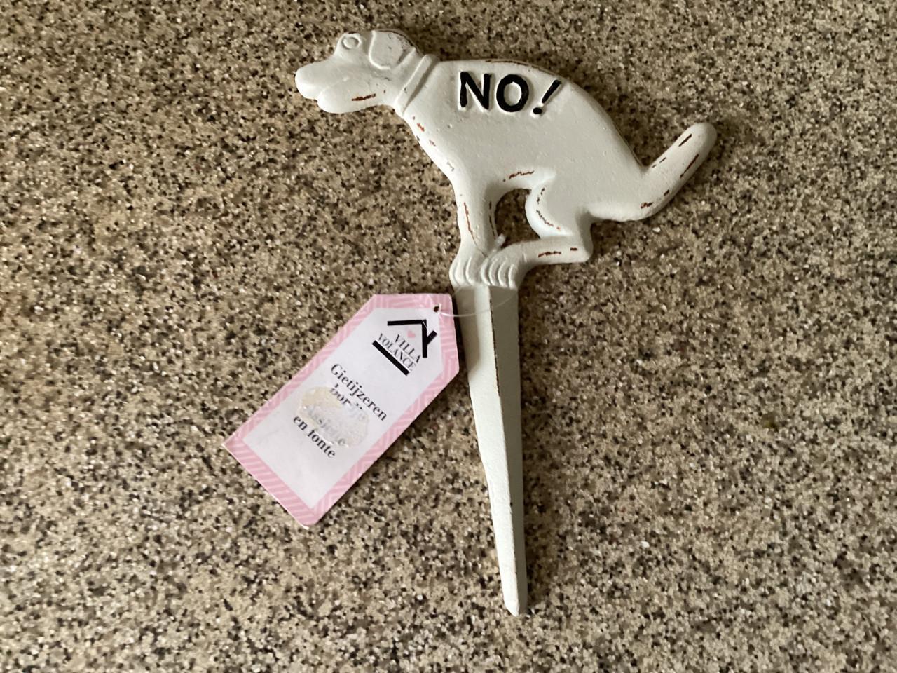 Gietijzeren hondenbordje.     Nieuw.