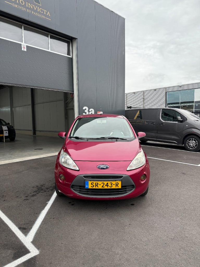Ford KA 1.2 - titanium - airco