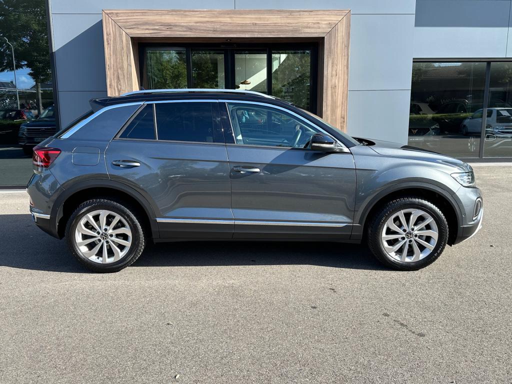 Volkswagen T-roc 1.5 tsi 150pk dsg style | trekhaak | navi | iq light | ada