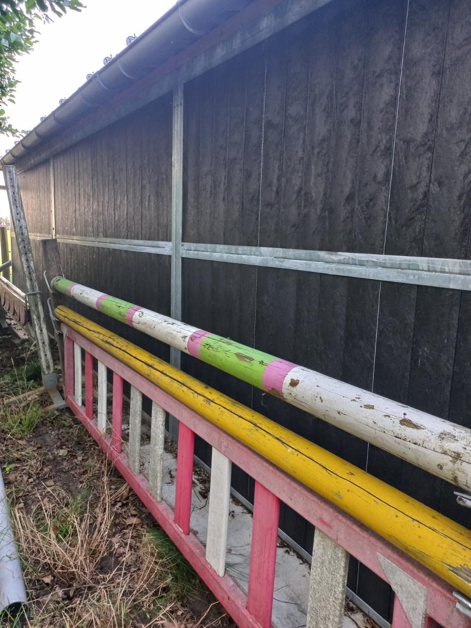 Hindernis staanders en balken set paarden