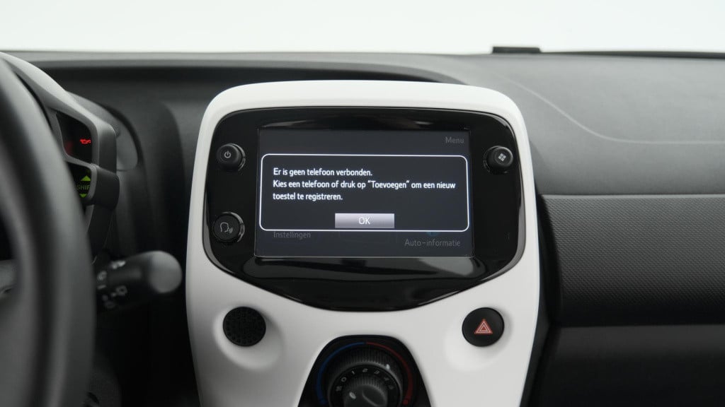 Citroen C1 1.0 vti airscape feel | vouwdak | camera | apple carplay | dab+