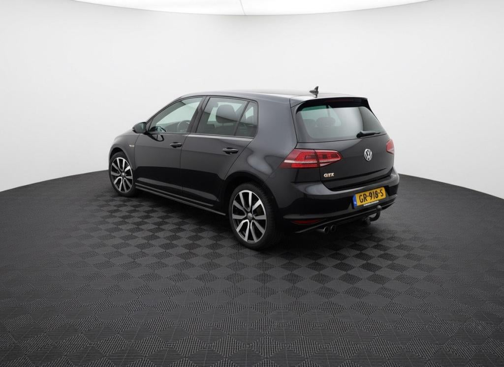 Volkswagen Golf 1.4 tsi gte