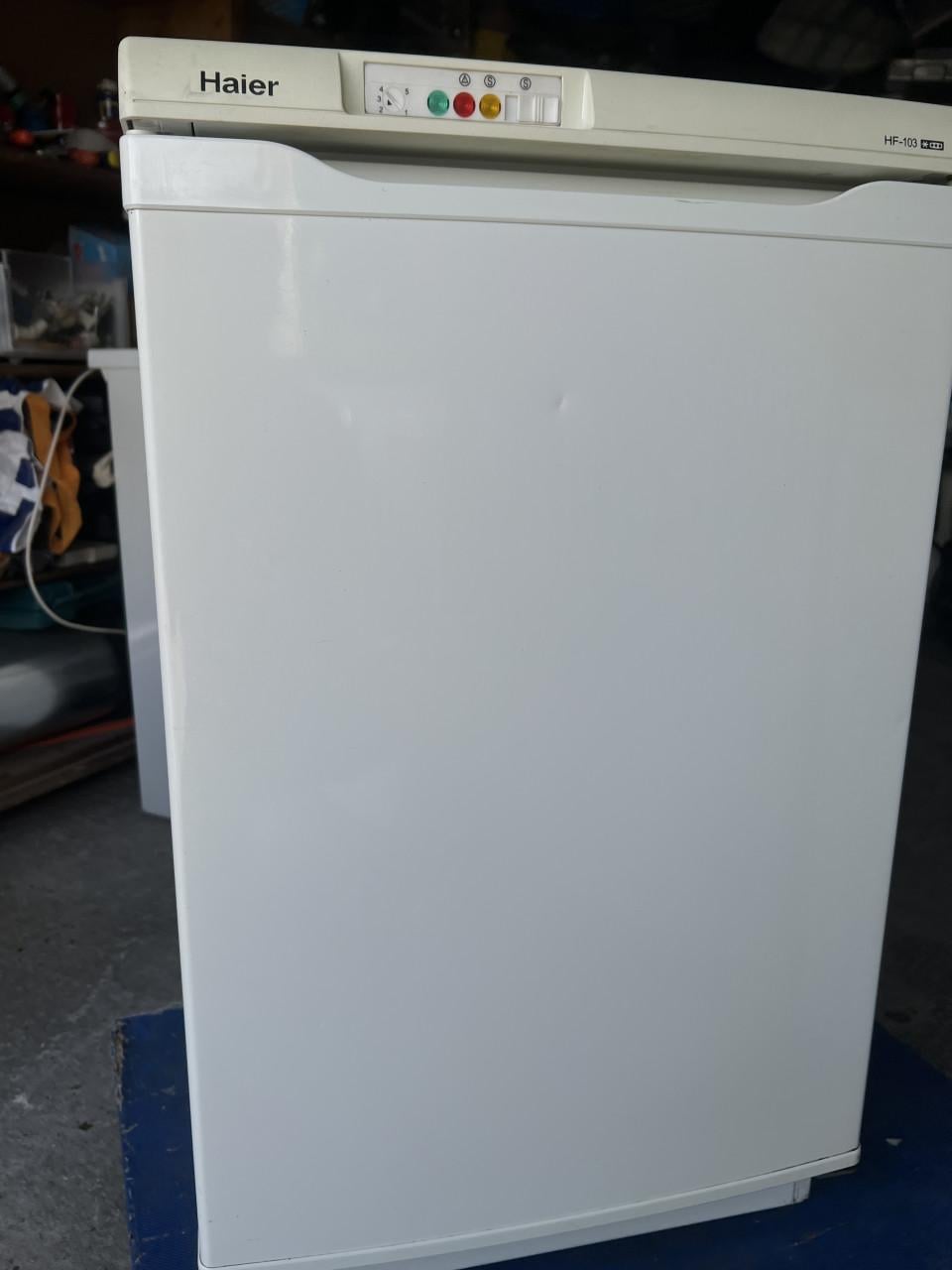 Tafelmodel Vriezer 85x50 cm. 4 laden 110 liter