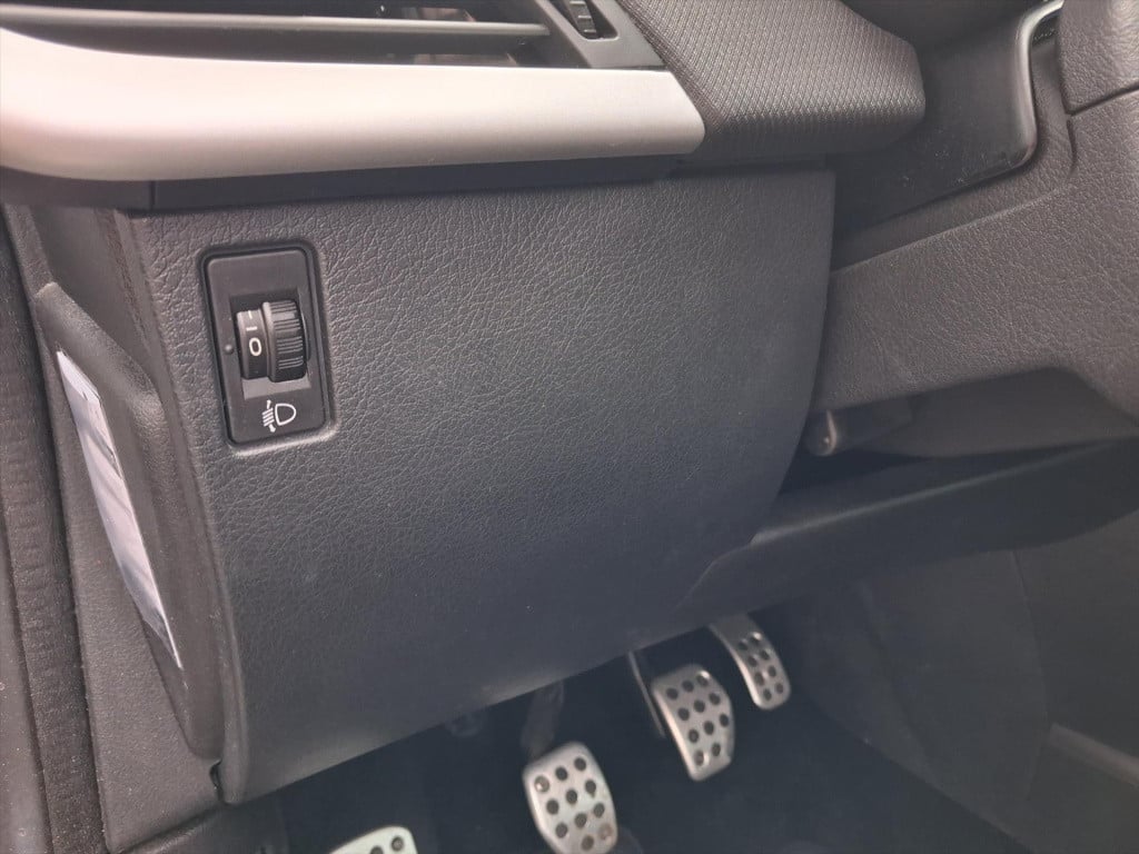 Peugeot 207 sportium 1.6 vti 120pk trekhaak | cruise control | airco | blue