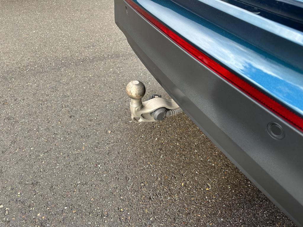 Volkswagen Tiguan 1.5 ehybrid elegance 204pk | trekhaak | 360 camera | dode