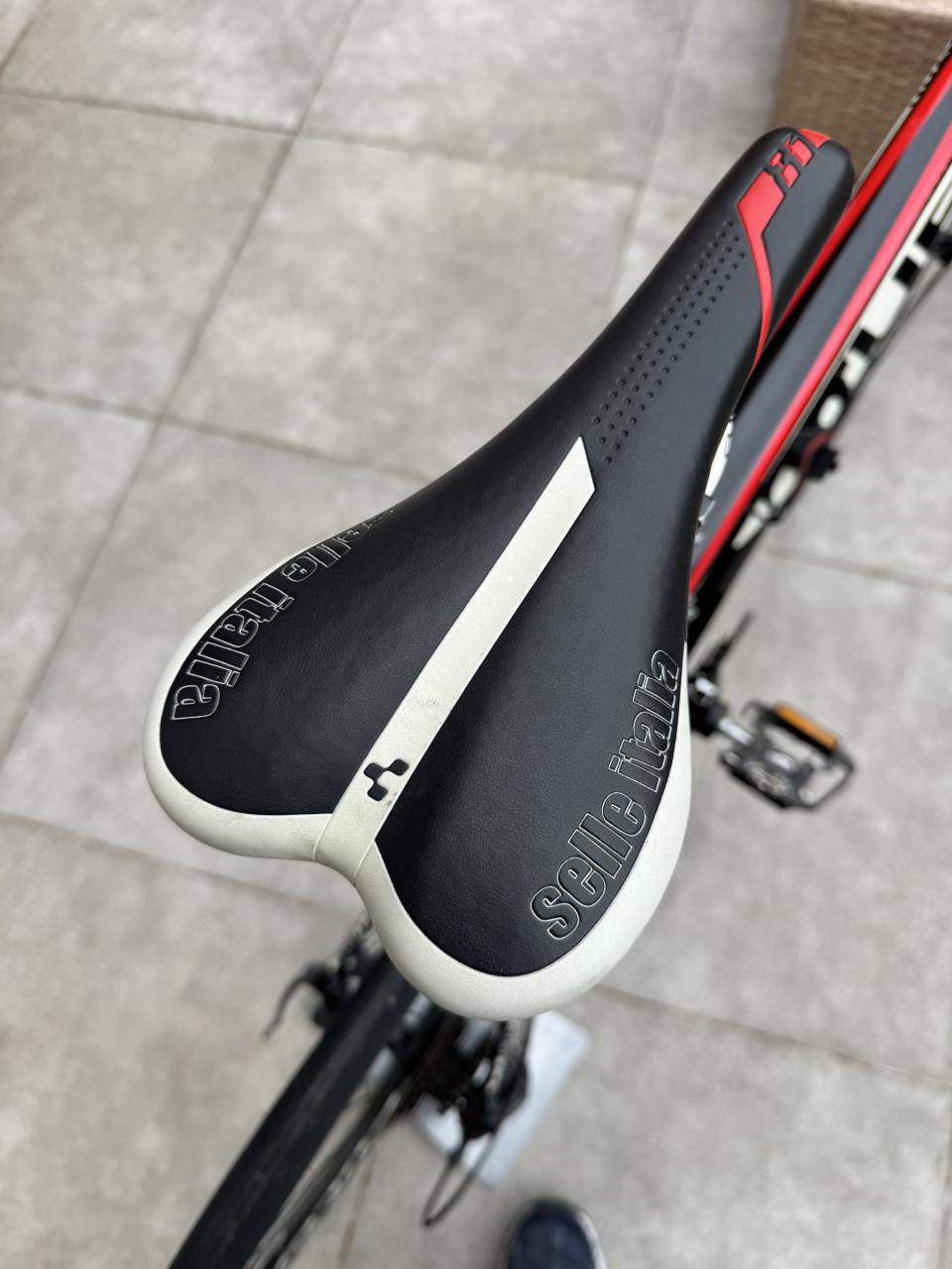 In perfecte staat race fiets Cube Peloton