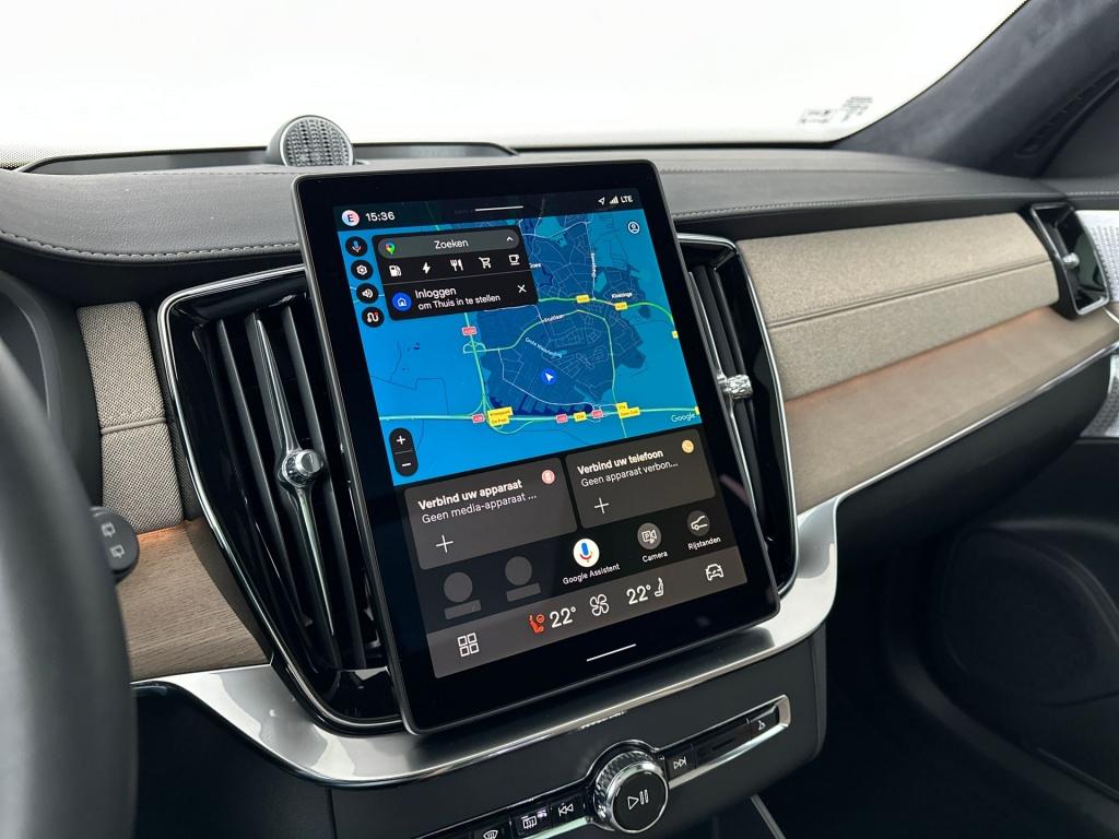 Volvo XC90 ultra bright recharge plug-in hybrid awd