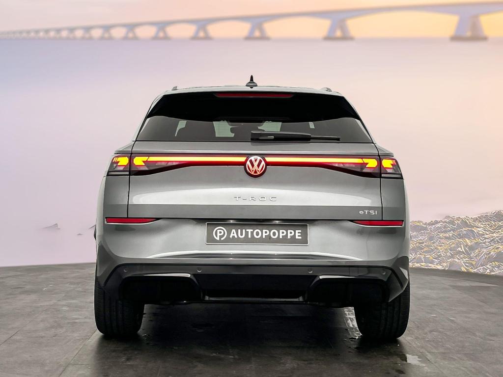 Volkswagen T-roc 1.5 etsi r-line first edition