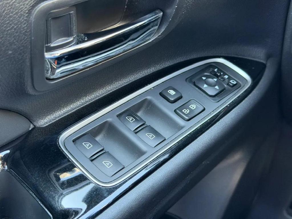 Mitsubishi Outlander 2.4 phev instyle panoramadak|trekhaak|1500kg trekgewic