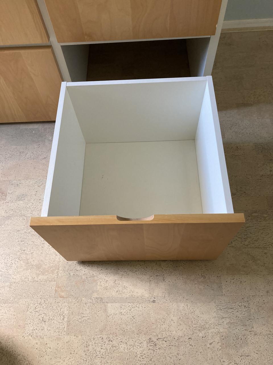 Ikea kast Rakke