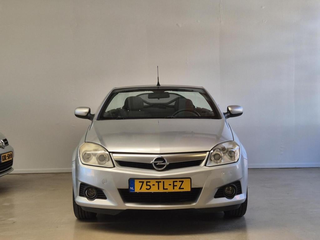 Opel Tigra twintop 1.4-16v rhythm