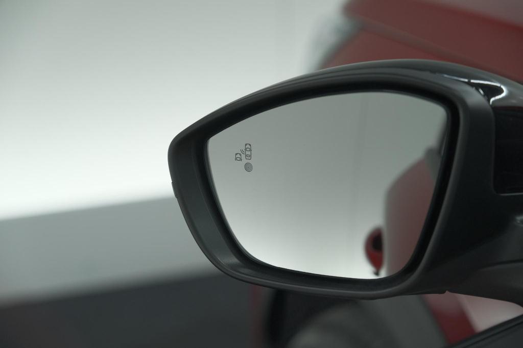 Peugeot 2008 hybrid 145 e-dcs6 allure | 360 camera | adaptieve cruise contr