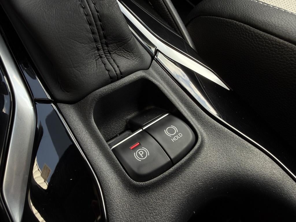 Toyota Corolla 1.8 hybrid gr-sport