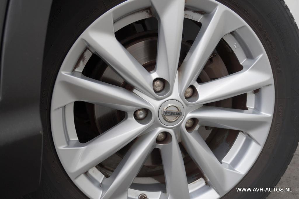 Nissan Qashqai 1.2 connect edition