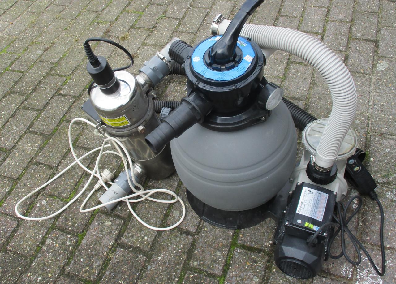 Zwembadpomp + Zandfilter + uv-c sterilisator