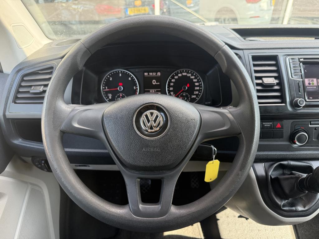 Volkswagen Transporter 2.0 tdi l1h1 highline | airco | nieuwe motor bij 240
