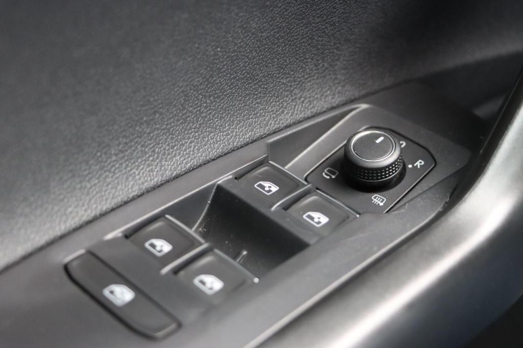 Volkswagen Taigo 1.0 tsi style 110pk dsg7