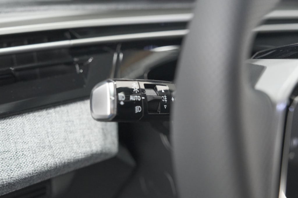 Peugeot 3008 hybrid 145 e-dcs6 gt | elektrische kofferklep | camera | adapt