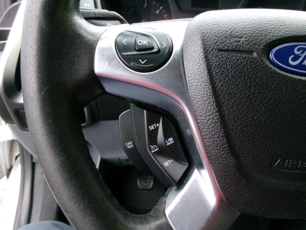 Ford Onbekend custom 2.0 tdci airco, cr.c., 9-persoons personenbus