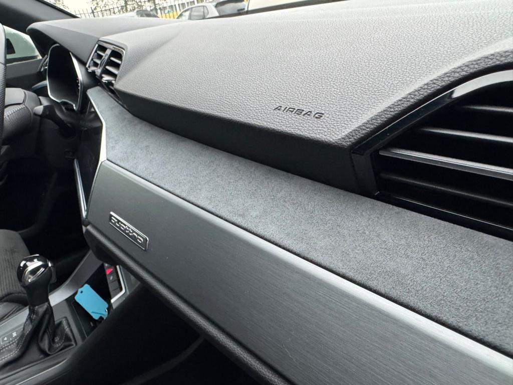 Audi Q3 sportback 45 tfsi quattro s-line * keyless * matrix led * adaptive 