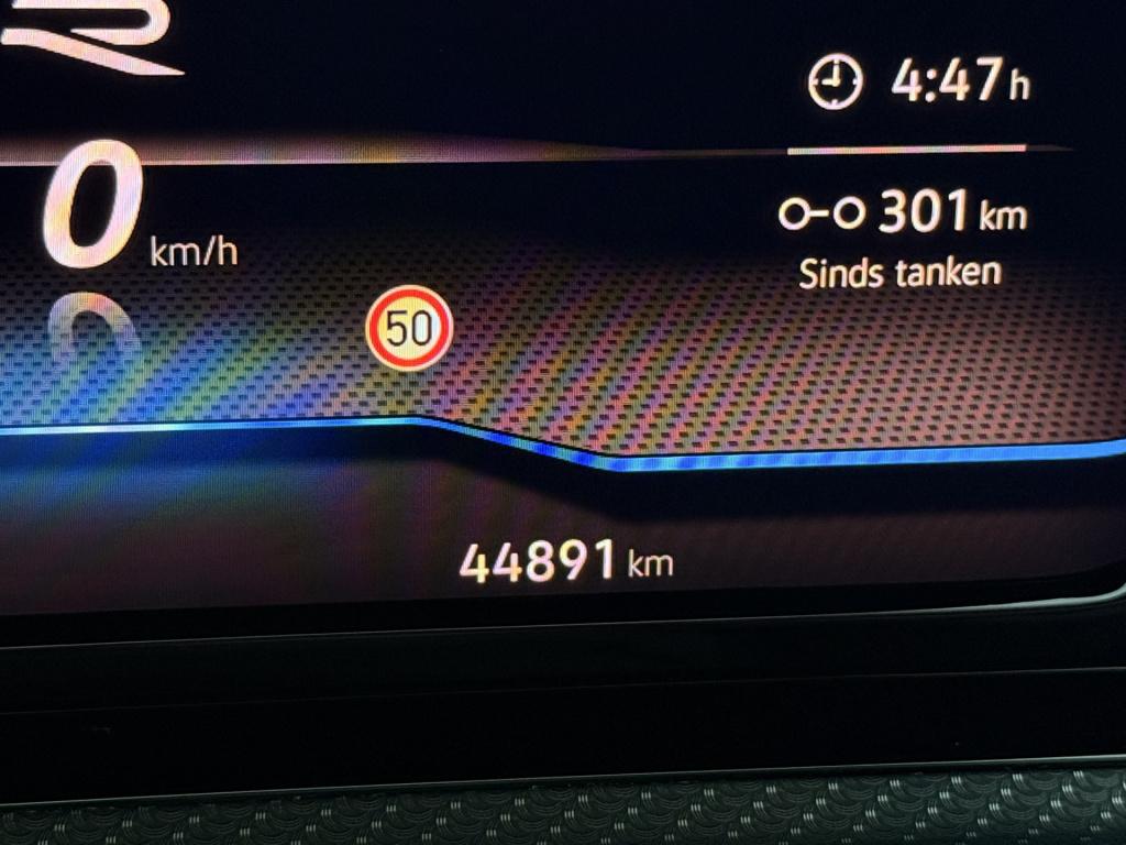 Volkswagen Golf 2.0 tsi r 4motion | pano | harman / kardon | stage 1+ 380pk