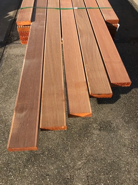 Bangkirai brugdekdelen 45 x 145mm