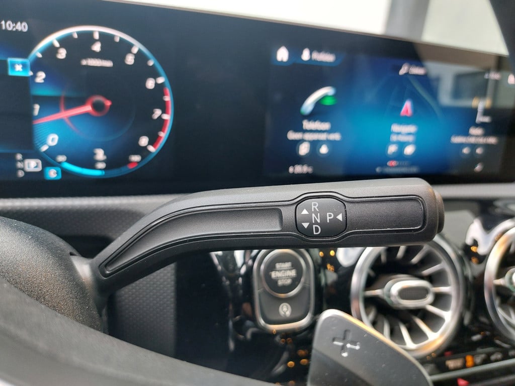 Mercedes-Benz Cla shooting brake 250 premium plus | zeer rijk uitgerust
