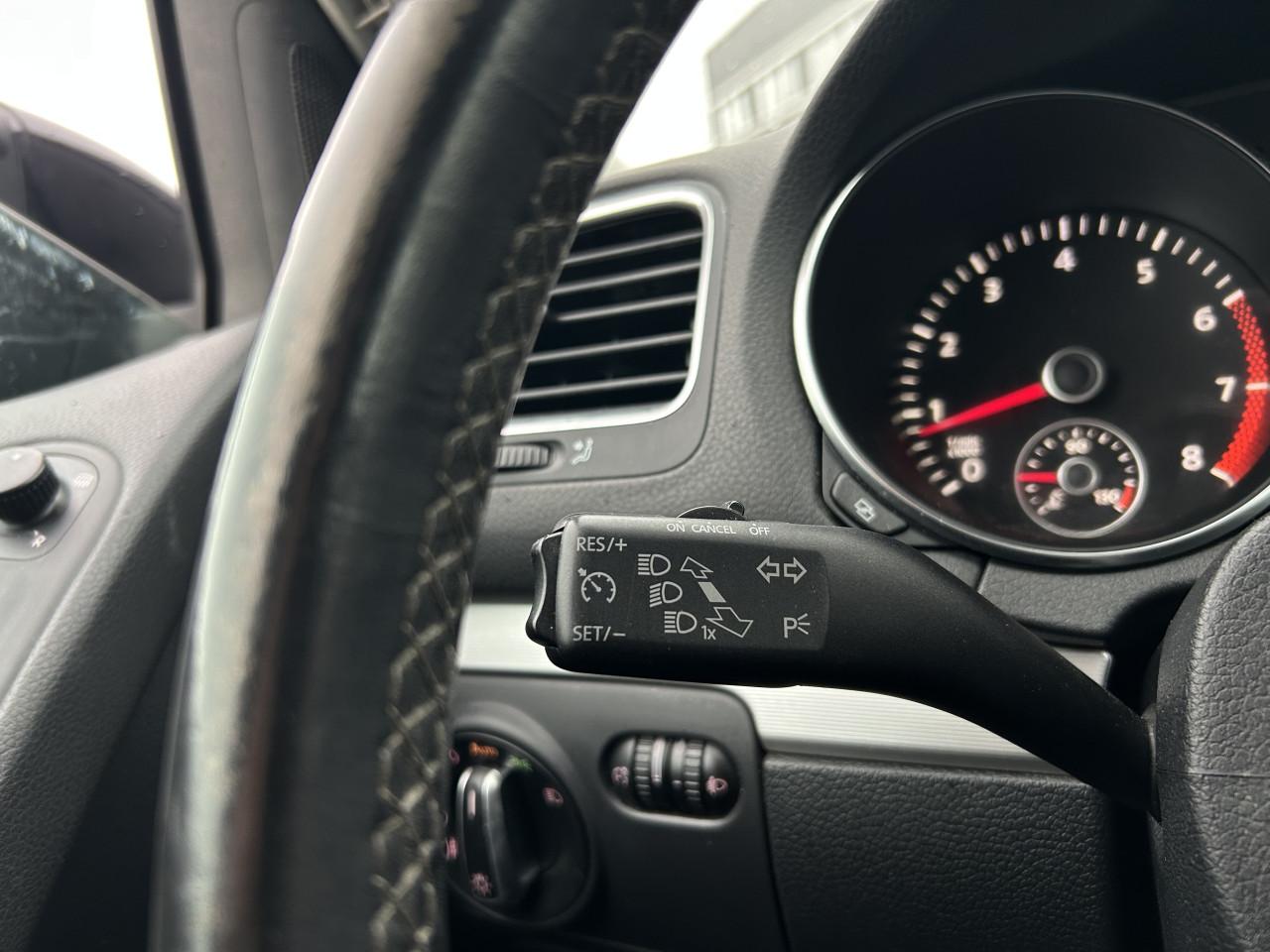 Volkswagen Golf 1.2 TSI Comfortline BlueMotion|CRUISE CONTR