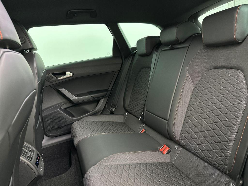 Seat Leon sportstourer fr business 1.5 tsi ehybrid 150 kw / 204 pk statio