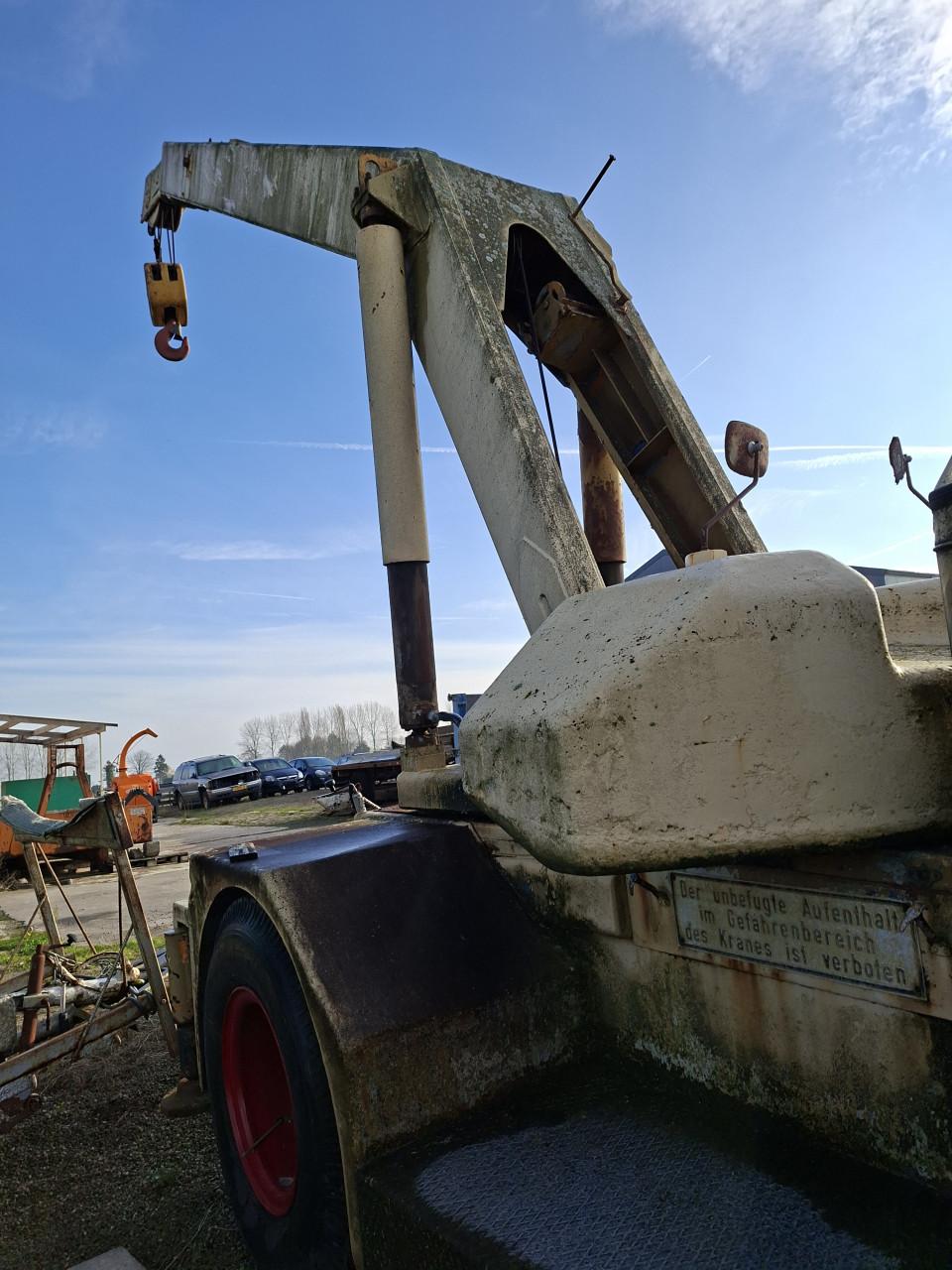 Walsen HAM, Kraan, oplegger Van Hool, BM tractor