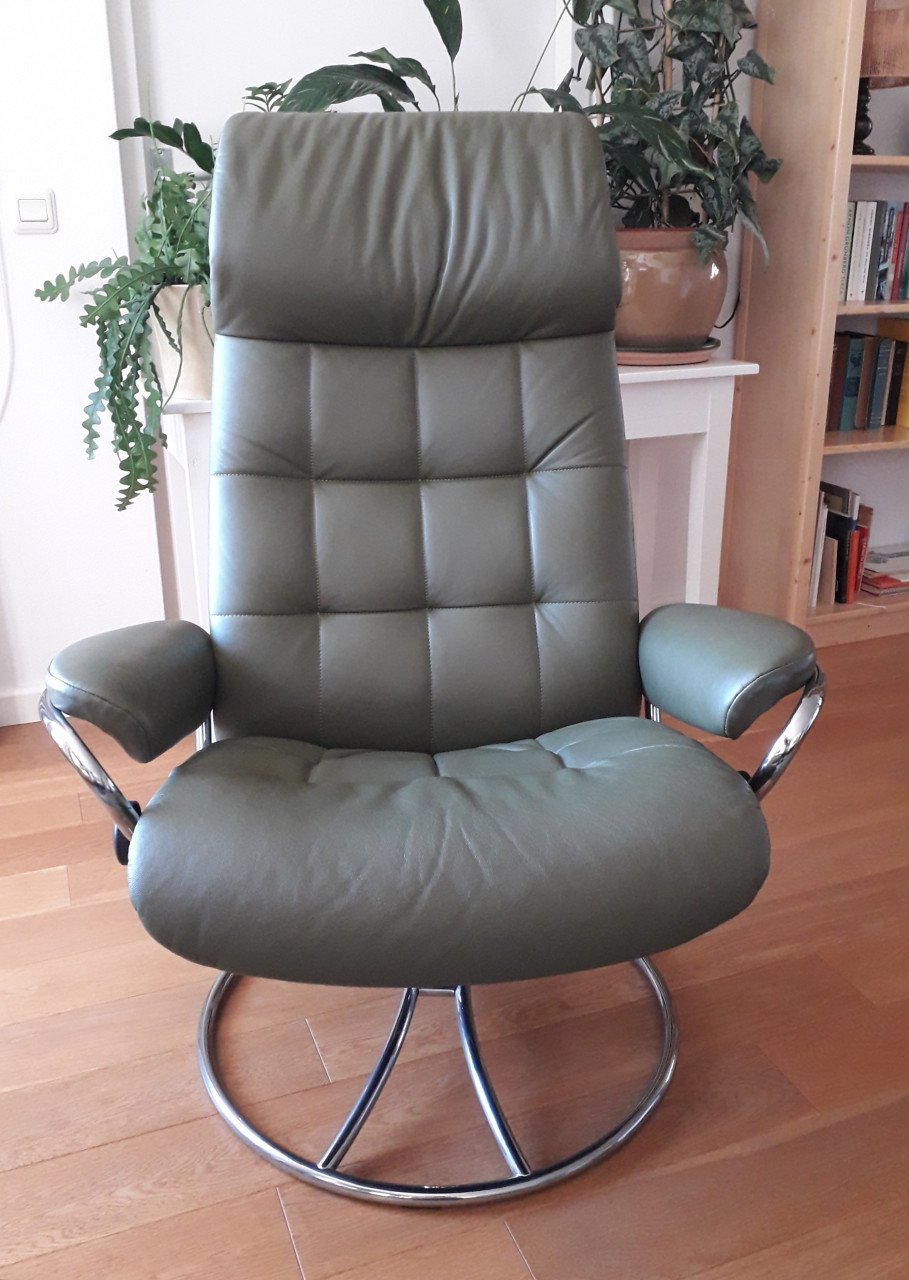 Stressless relaxfauteuil met voetenbank, Noors design.