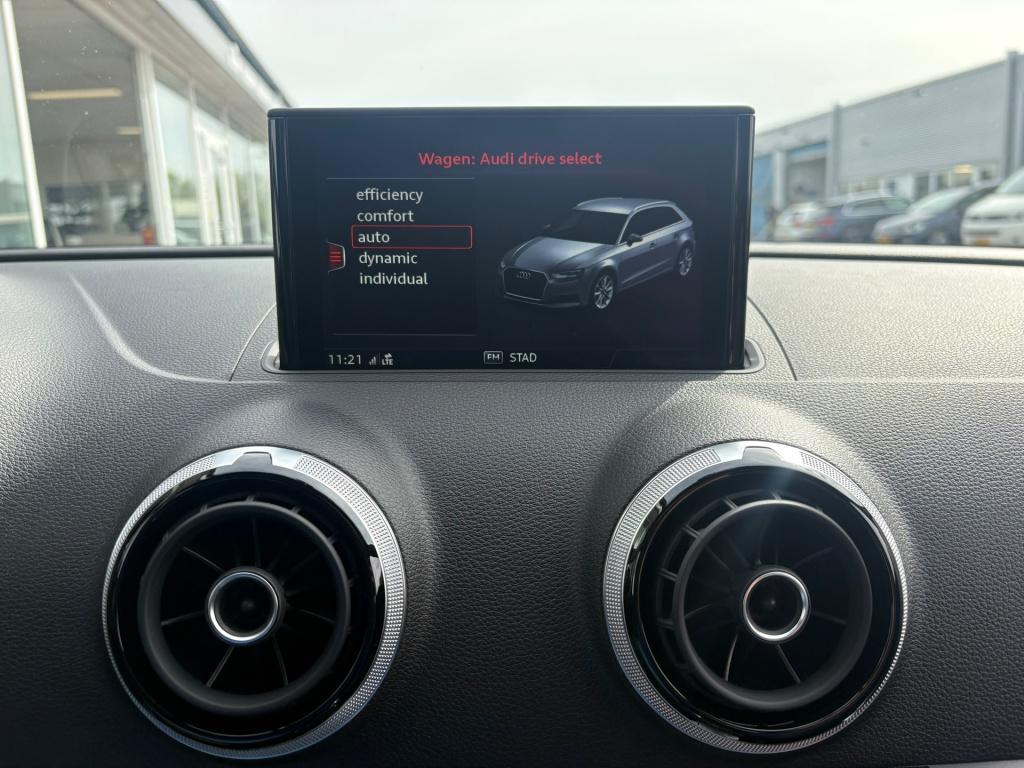 Audi A3 sportback 1.4 tfsi cod sport s line edition