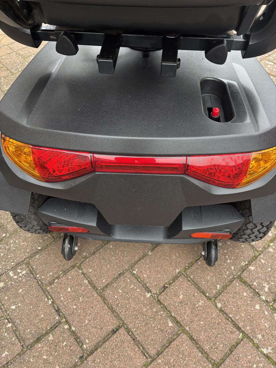 Scootmobiel 4 wielen zeer stabiel