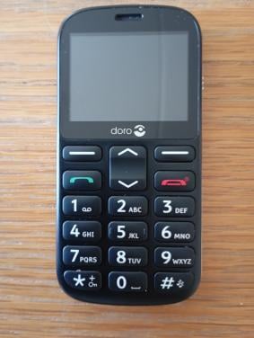 Gebruiksvriendelijke mobiele telefoon Doro, type 1360.