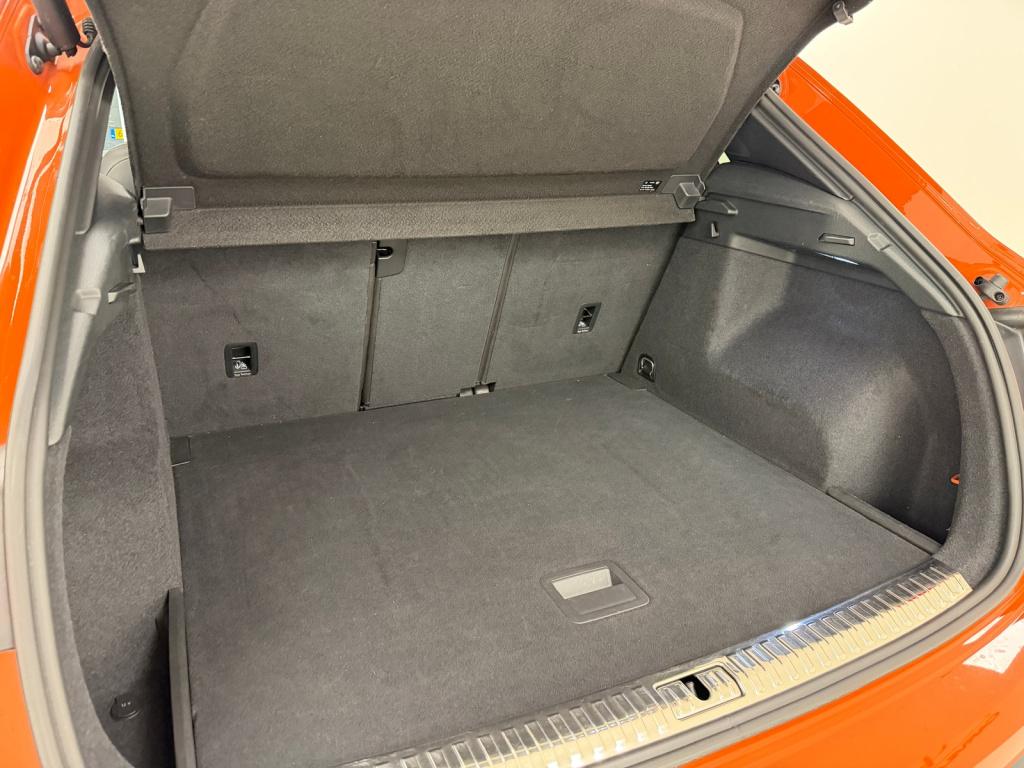 Audi Q3 35 tfsi edition one s-line | panoramadak | bang & olufsen | leer