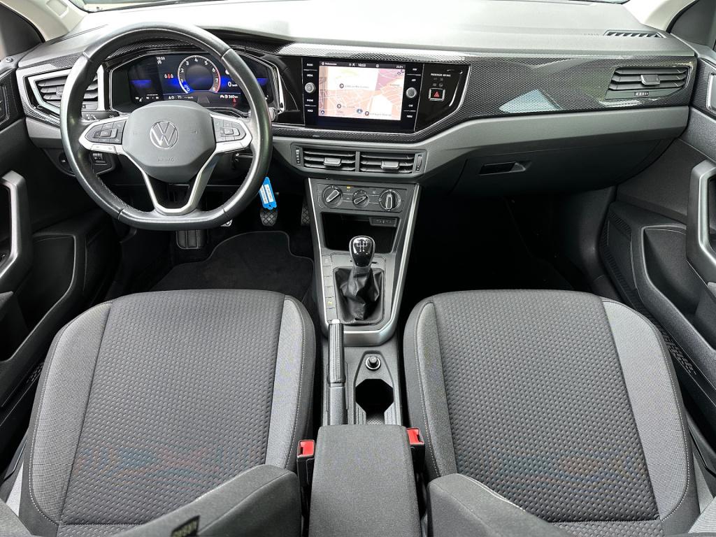 Volkswagen Polo 1.0 tsi life 95pk | carplay | navi | parkeersensoren | lich