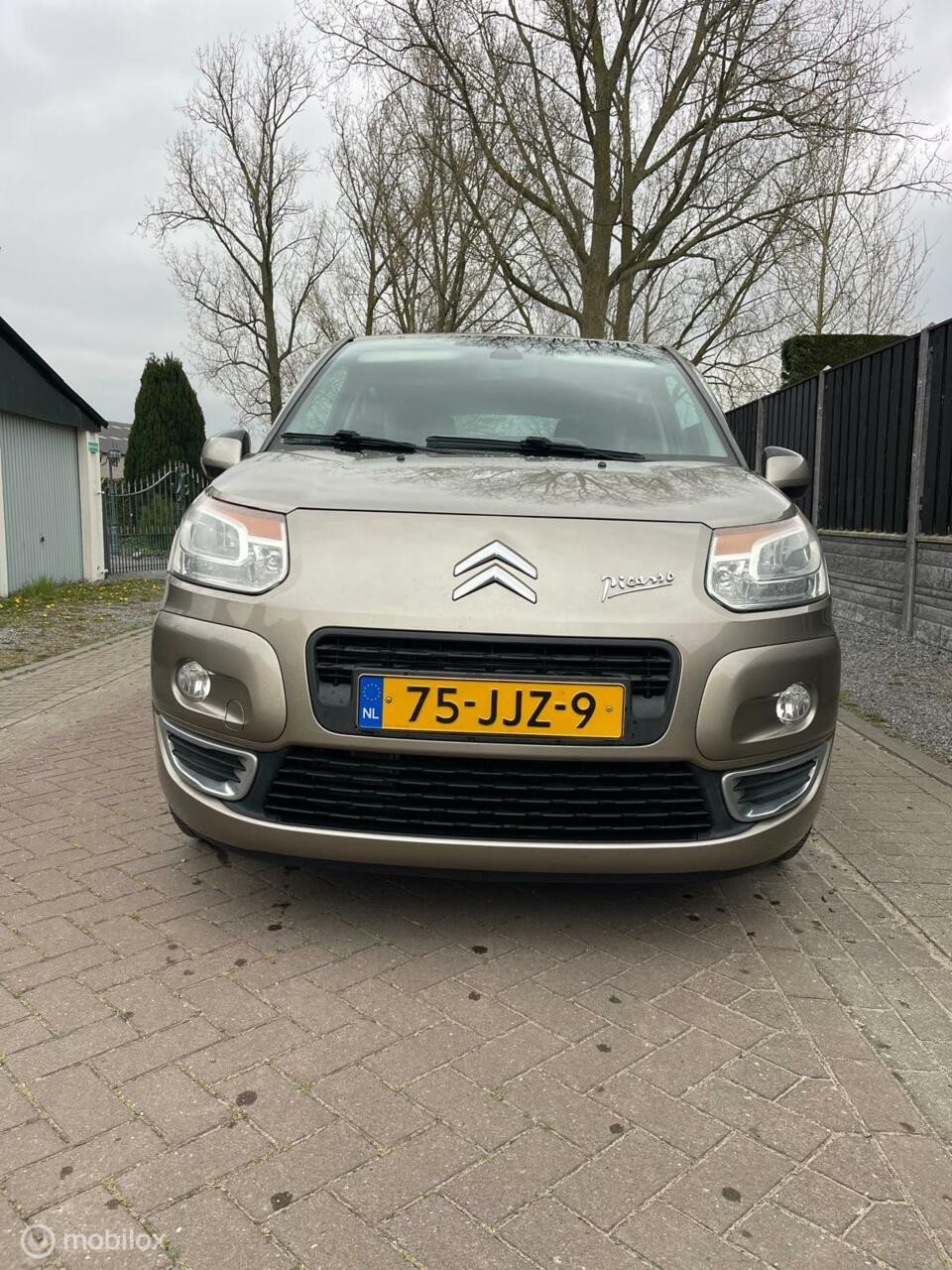 Citroen C3 Picasso 1.4 vti exclusive