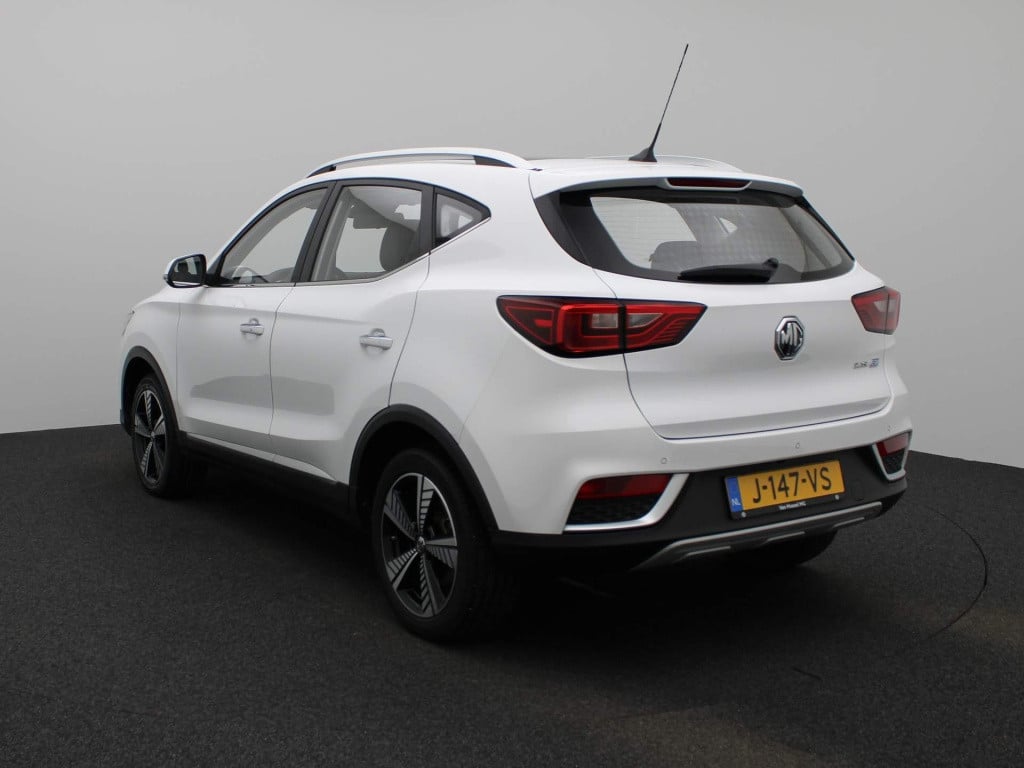 MG Zs-ev mg luxury 45 kwh aut. | panoramadak | leder | navigatie | airco | 