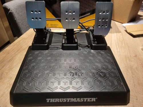 Thrustmaster