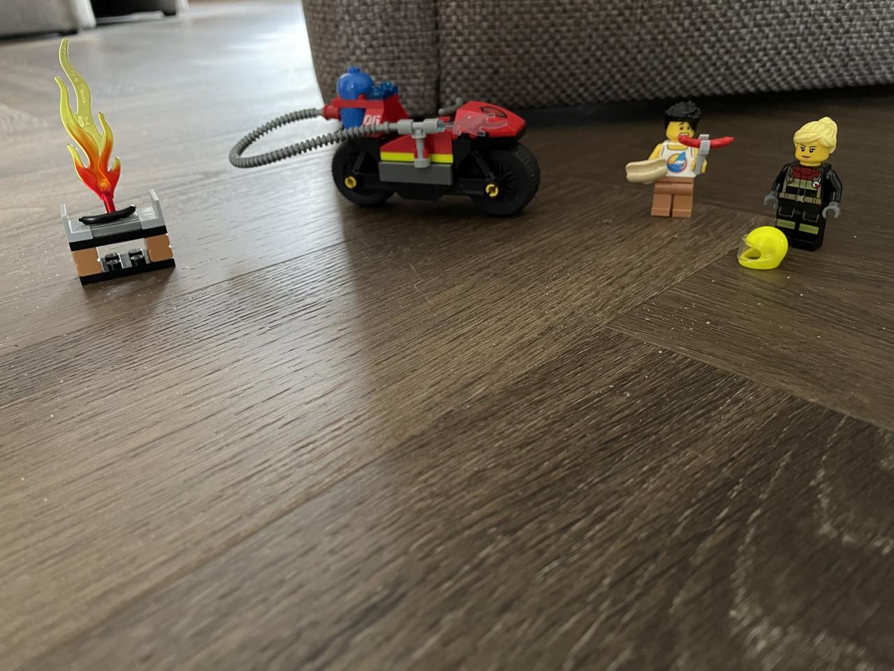 Lego City: Brandweermotor 60410